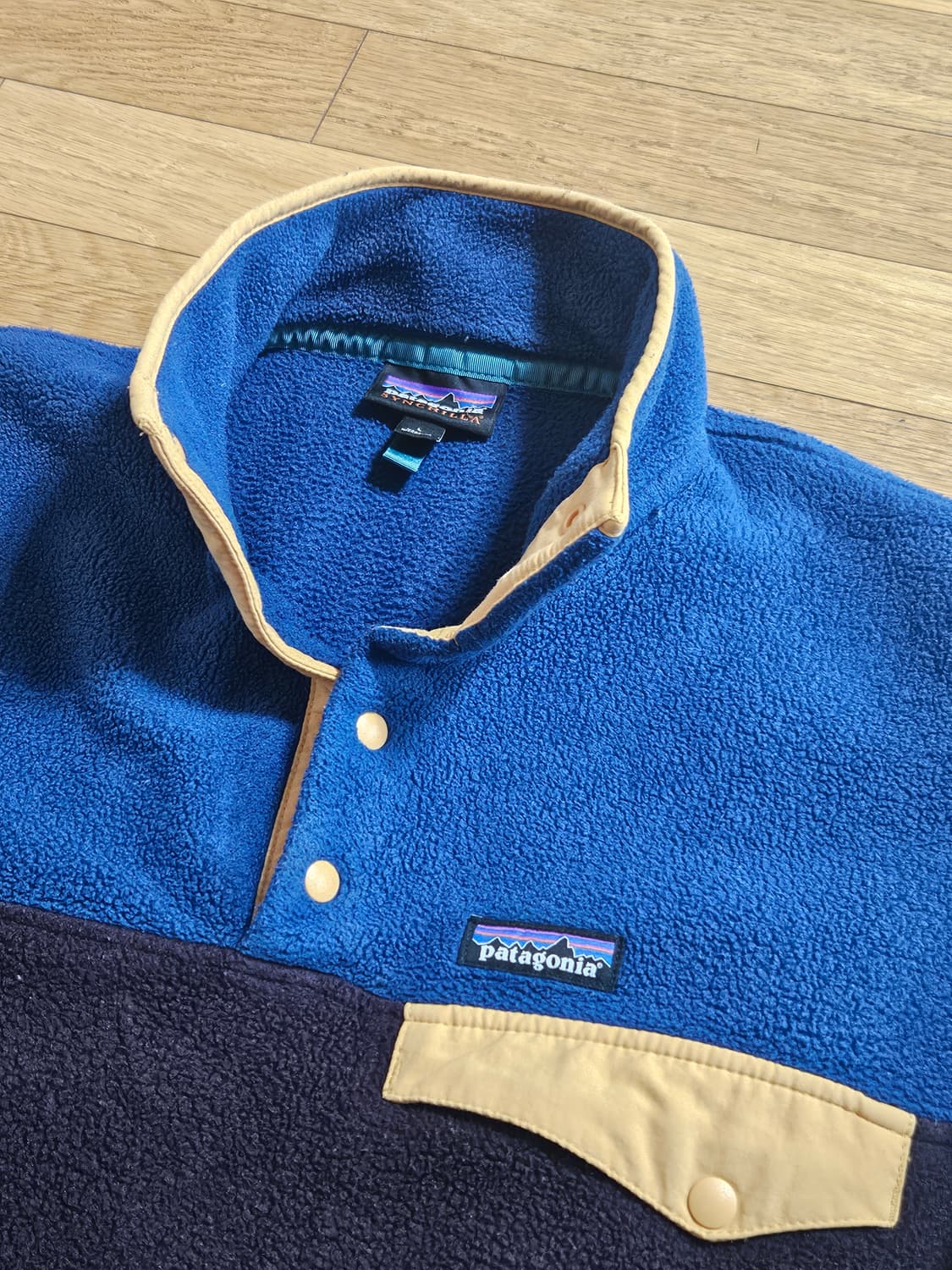 파타고니아 신칠라 옵시디안 플럼 라지 플리스 후리스 상품이미지2