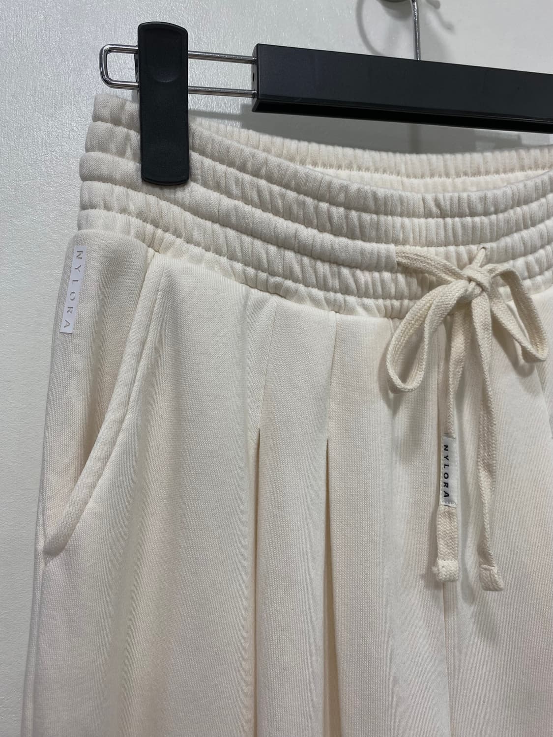 나일로라 로완팬츠 크림S 상품이미지3