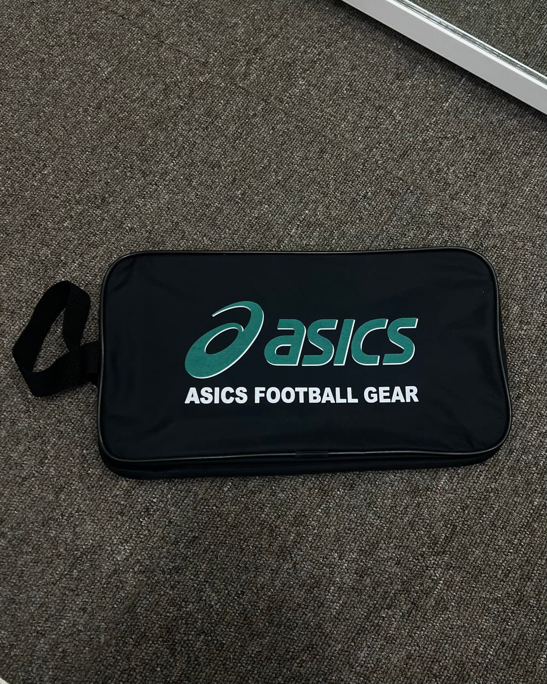 아식스 미니백 상품이미지1