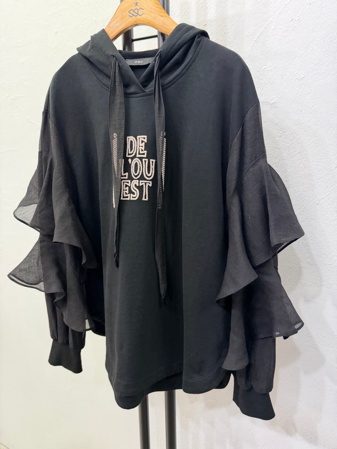 정품) O2ND 오즈세컨 한섬 21ss 블랙 시스루 후드티 82 상품이미지3