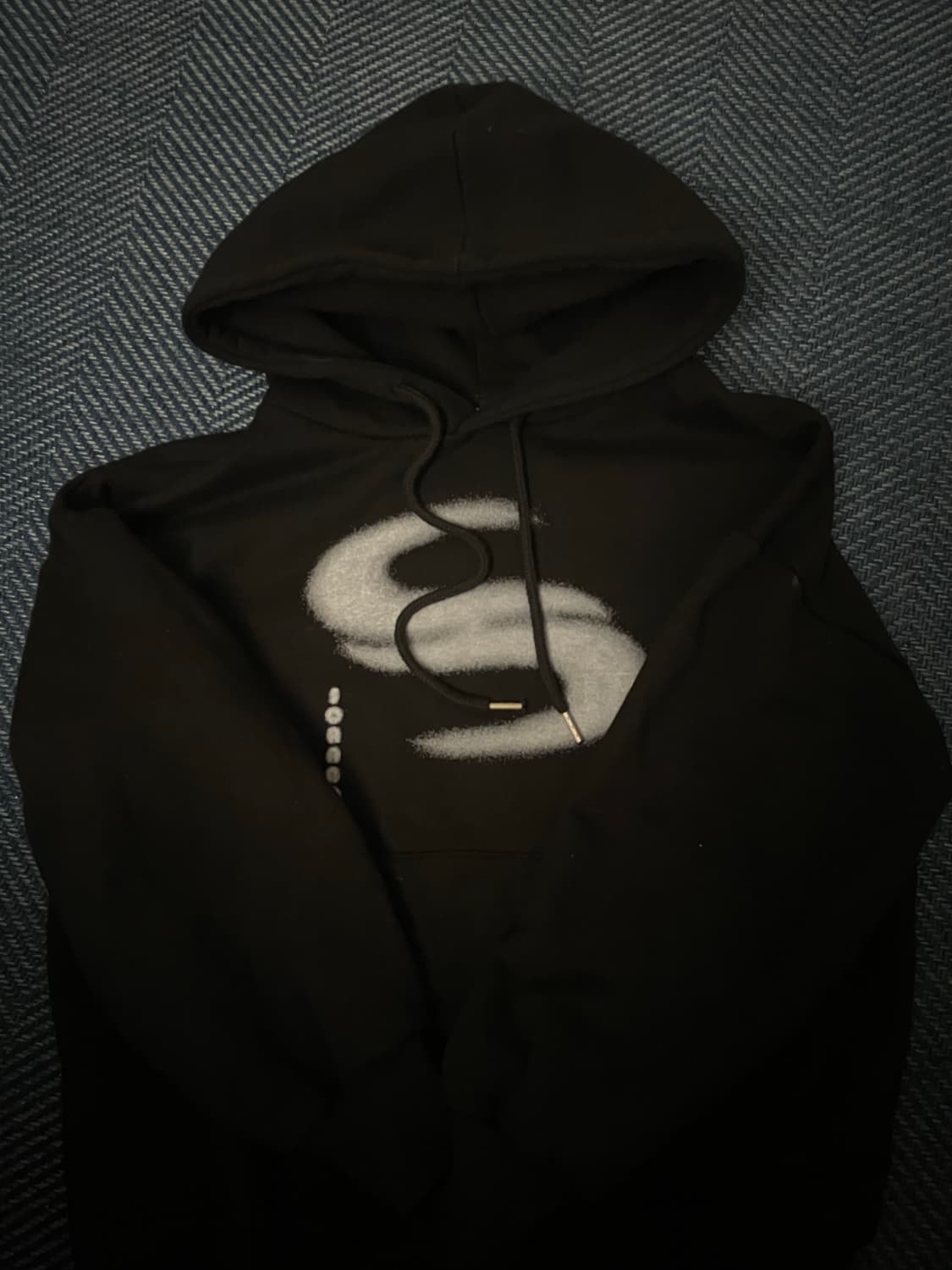 소라노 후드티 상품이미지1