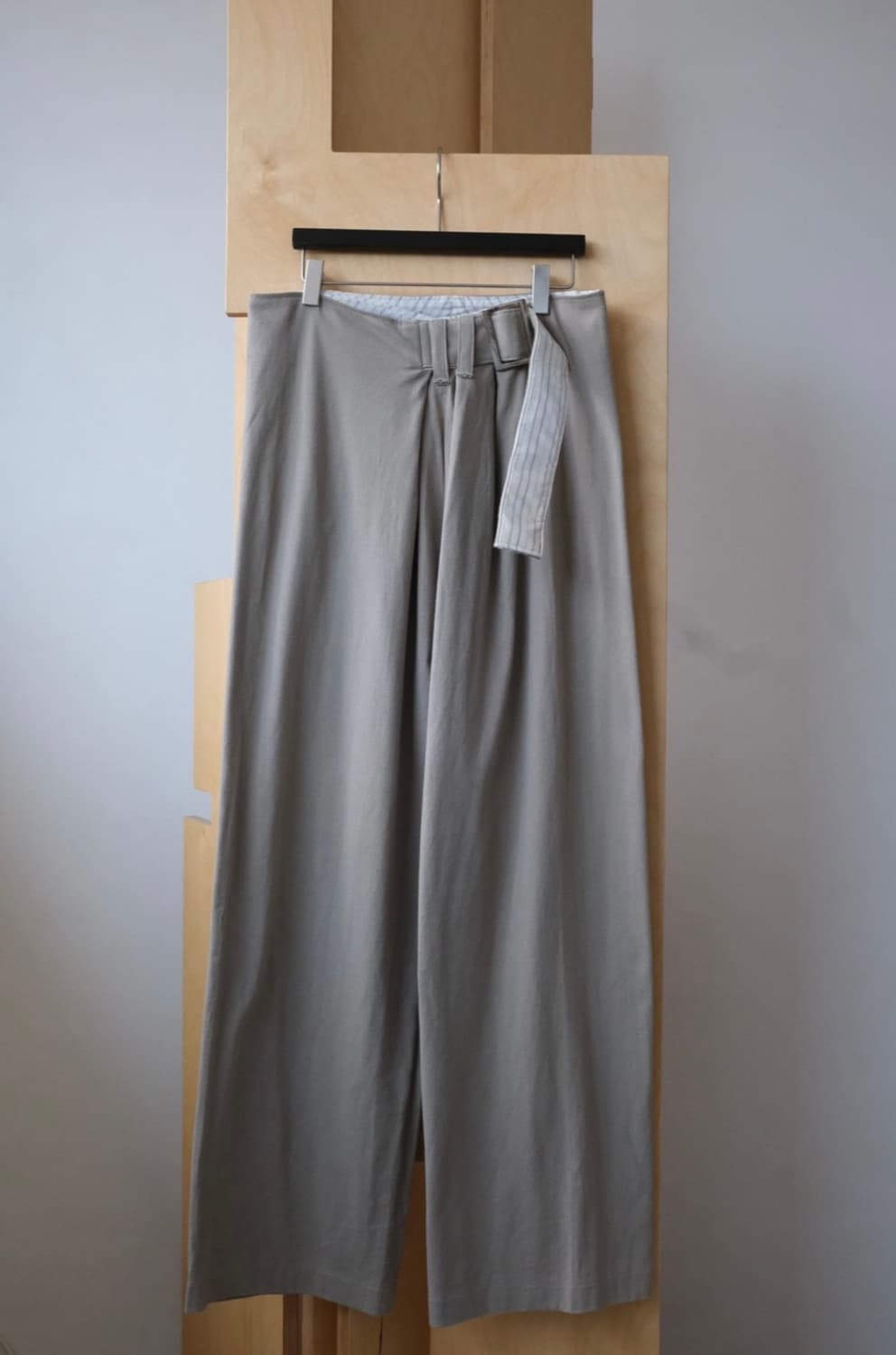 yohji Yamamoto Belted Pants 상품이미지1