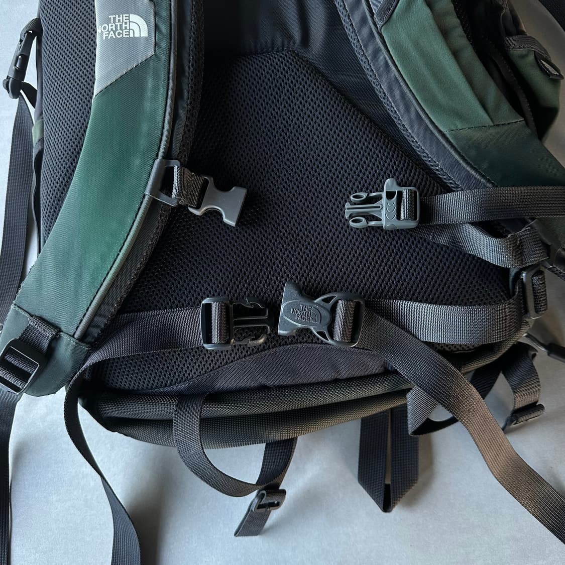 노스페이스 SURGE 서지 백팩 가방 상품이미지6