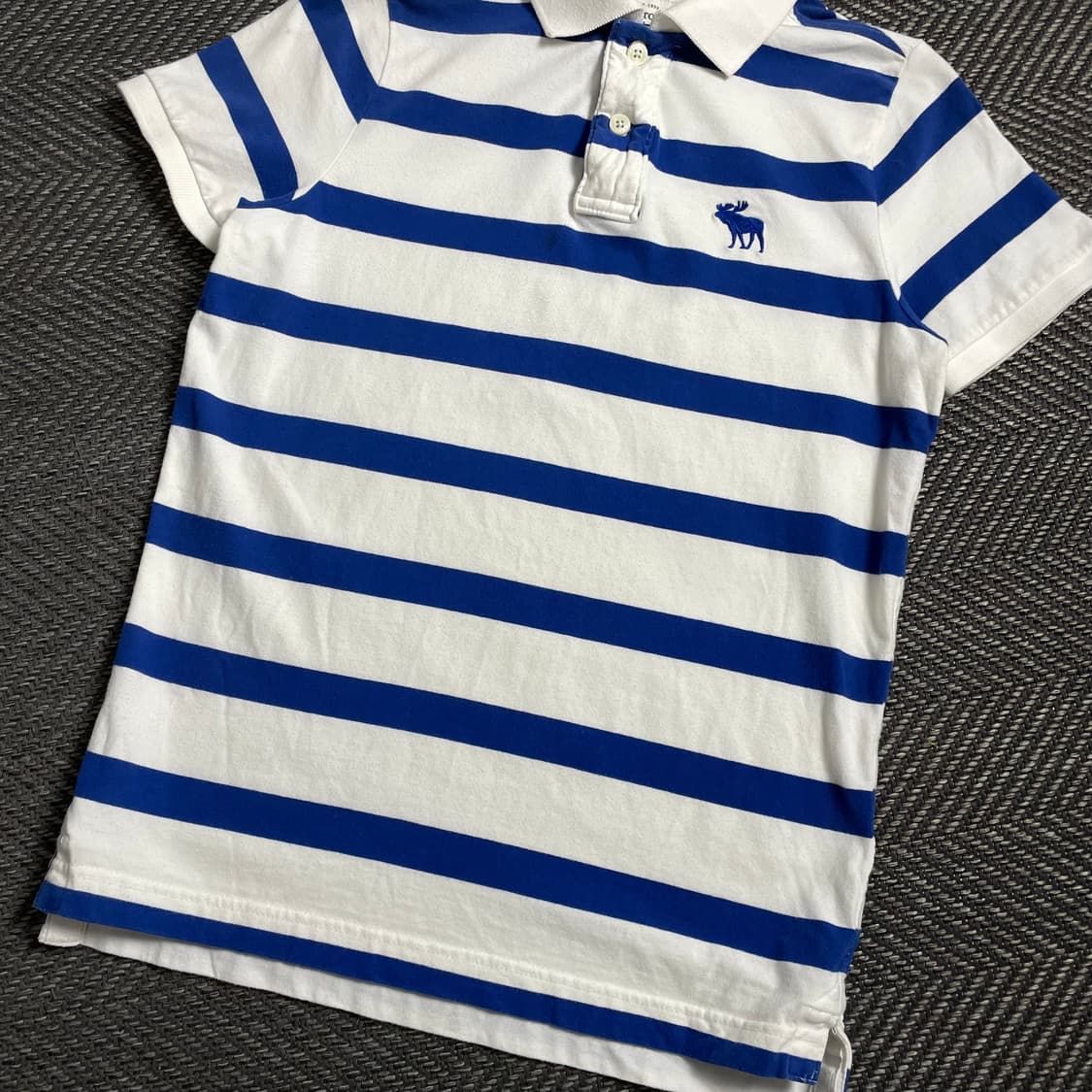 아베크롬비 y2k 스몰로고 스트라이프 카라 티셔츠o 4778 상품이미지2