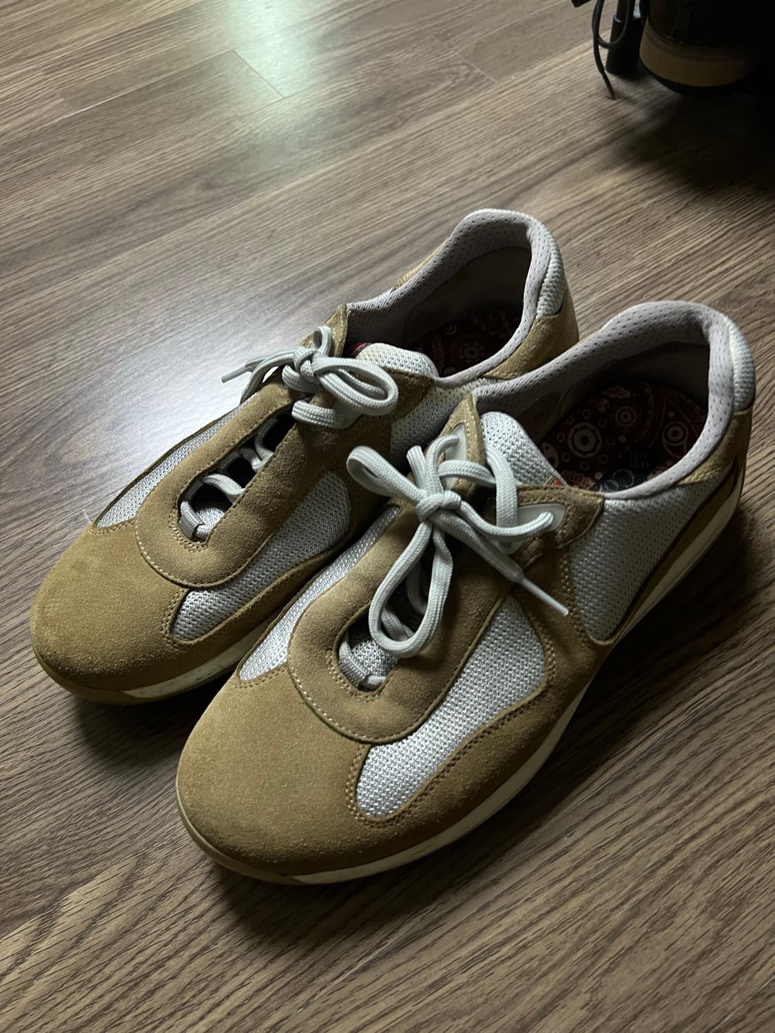 빈티지 프라다 아메리카컵 스웨이드 7.5 상품이미지1