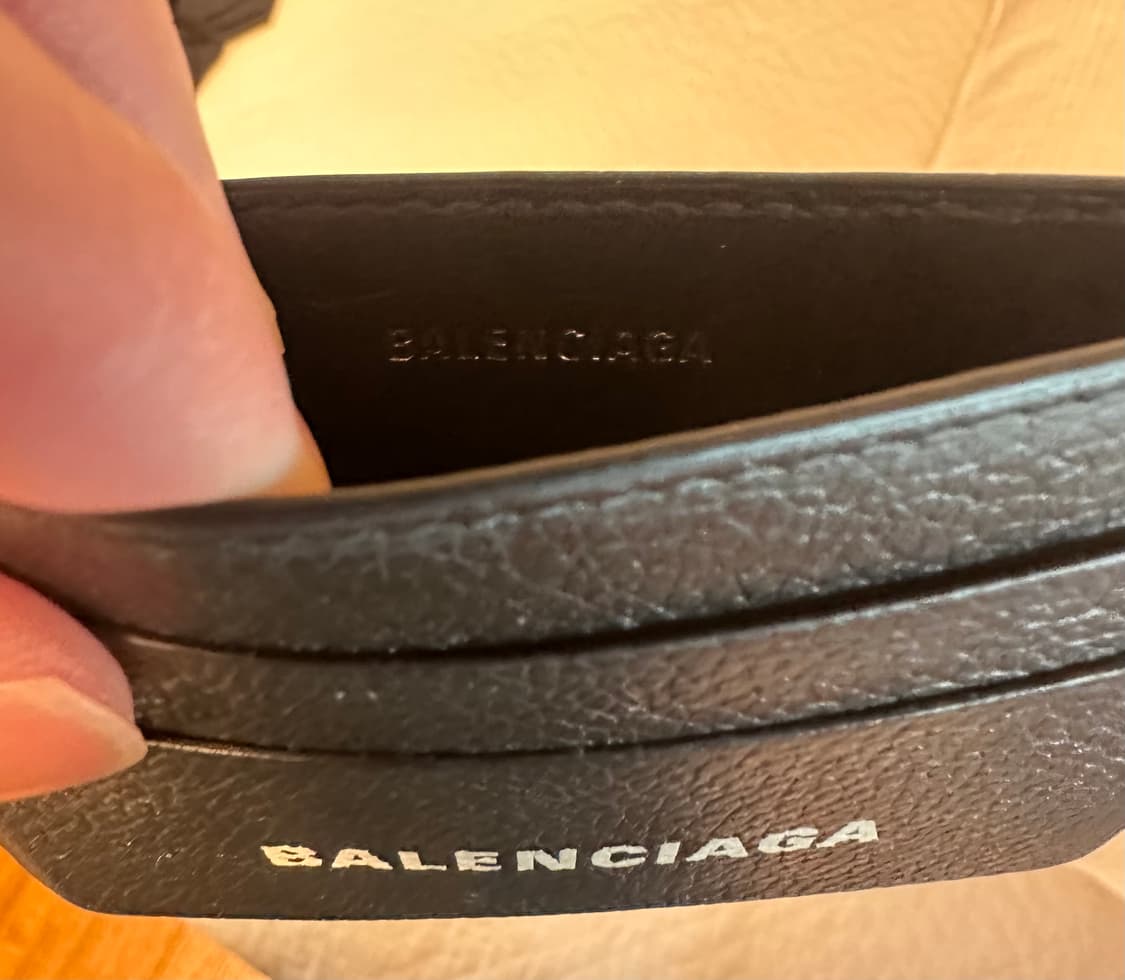 발렌시아가 그레이니 레더 카드지갑 상품이미지3