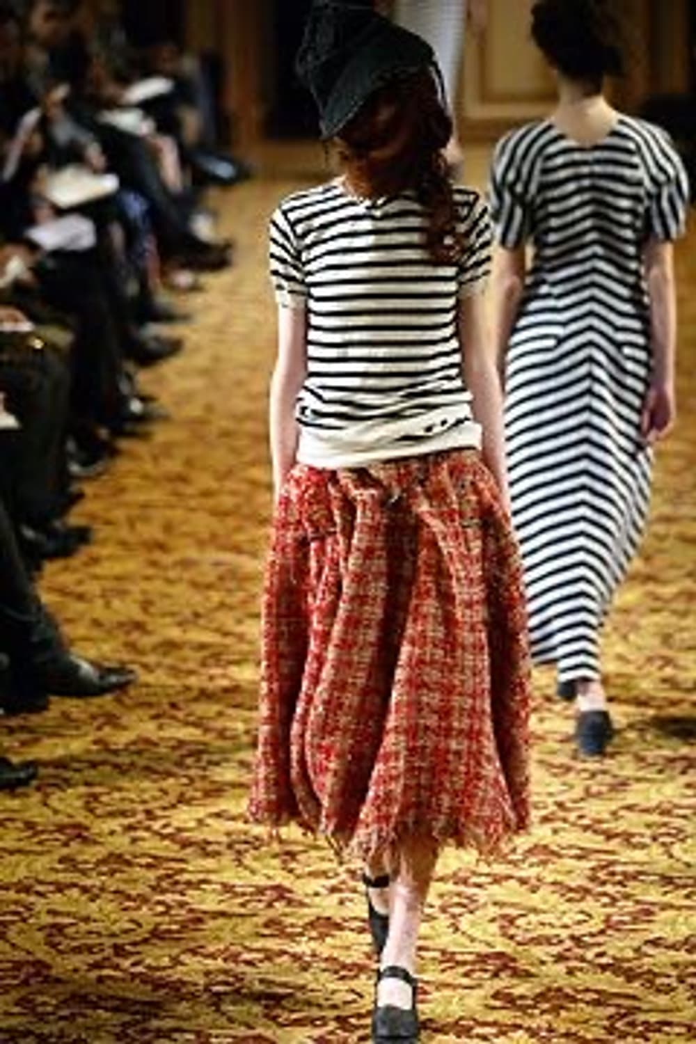 Distressed Detail Tweed Skirt 상품이미지3