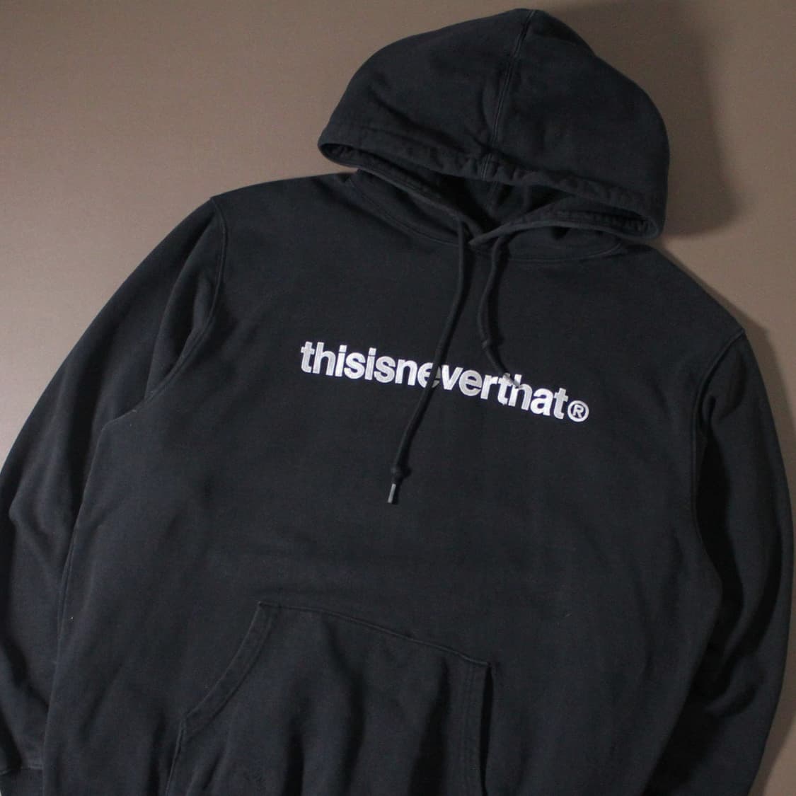 Thisisneverthat 디스이즈네버뎃 블랙 기모 후드티  상품이미지2