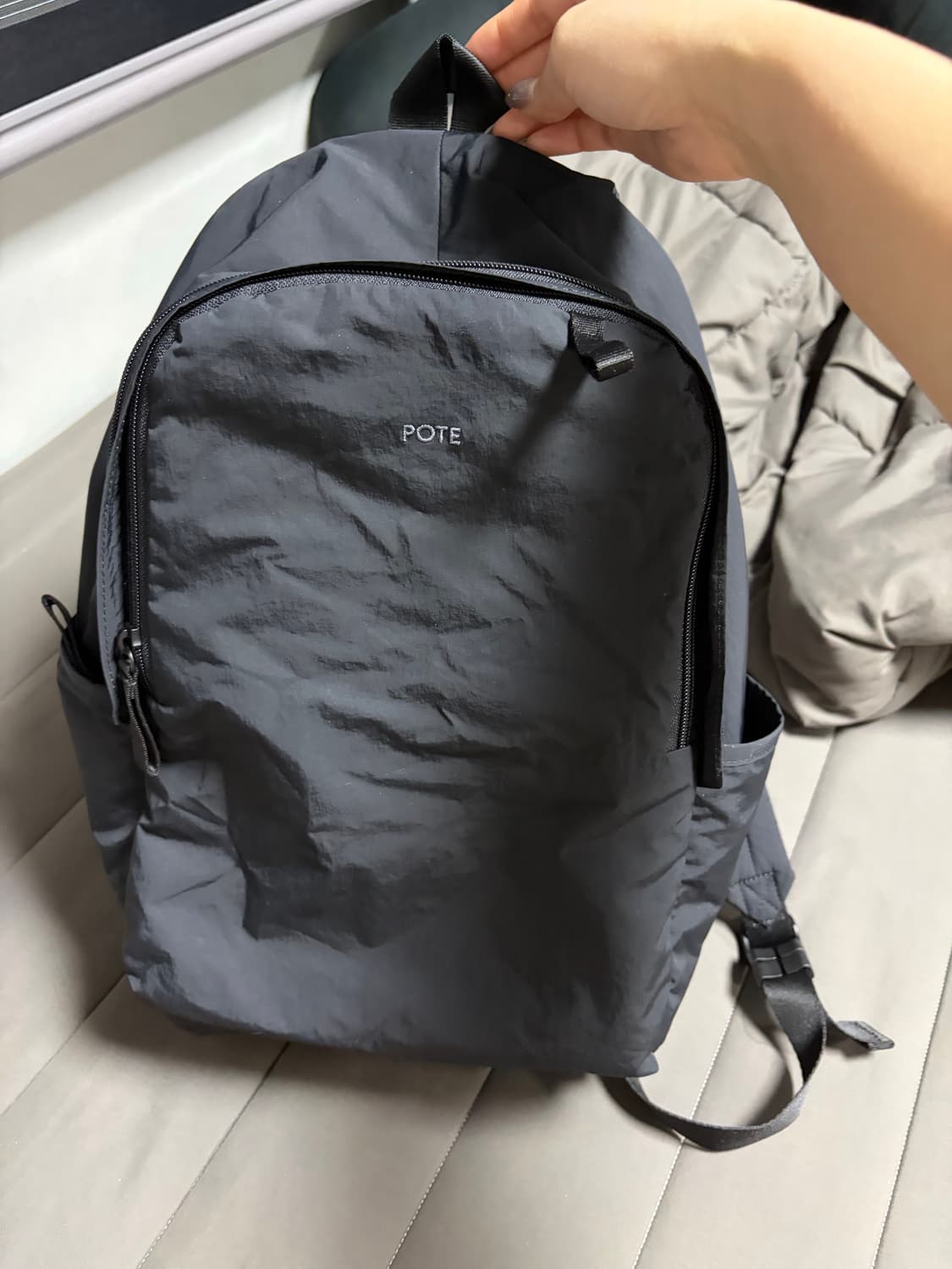 포테 0002 하이드슬롯 베이직백팩 블랙 상품이미지3