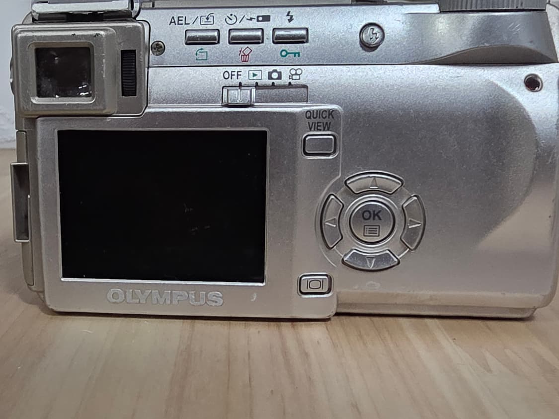 올림푸스 C-770 ULTRA ZOOM 디지털카메라 상품이미지6