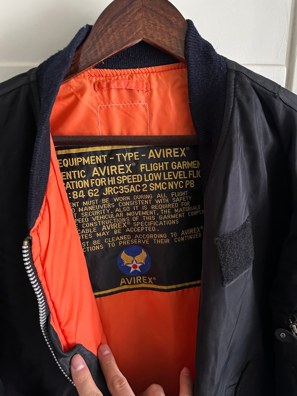 AVIREX MA-1 백 로고 플라이트 자켓 상품이미지3