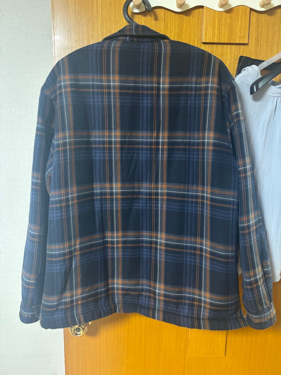 칼하트wip 네이비 체크 후리스셔프 상품이미지5