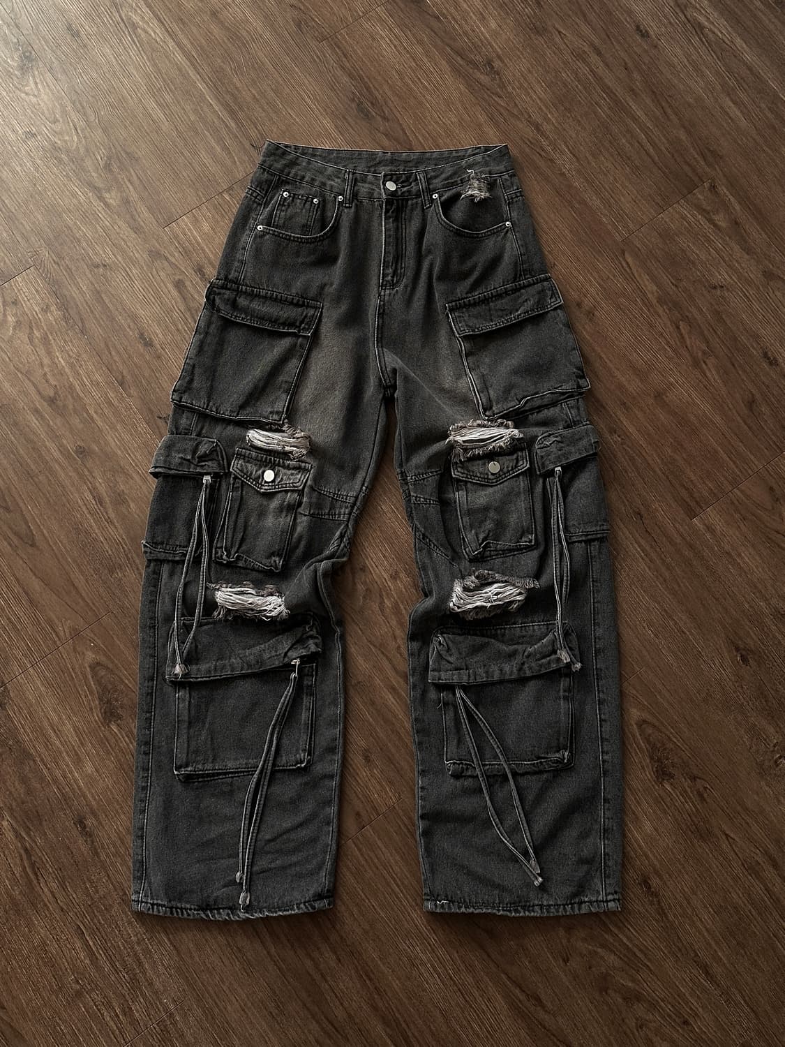 RVNTENG 디스트레스 & 리프드 데님 카고 팬츠 상품이미지7