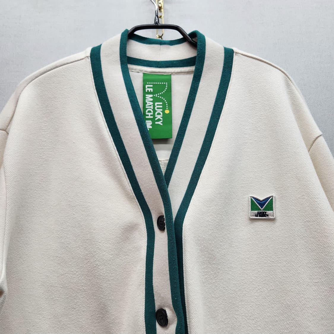 럭키마르쉐 로고 가디건 free(L) 남여공용 상품이미지2