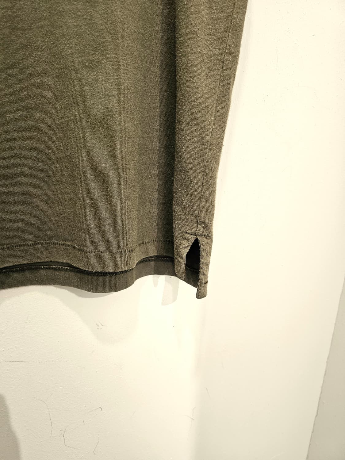 Abercrombie & Fitch 카키 로고 반팔T 상품이미지3