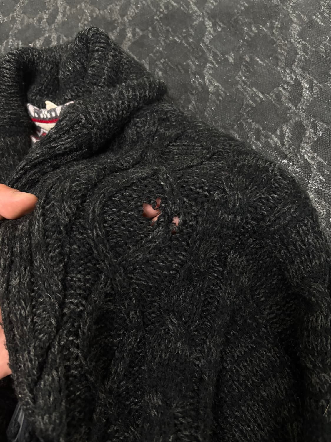 “Vintage” Y2K Mood Black Knit Cardigan 상품이미지9