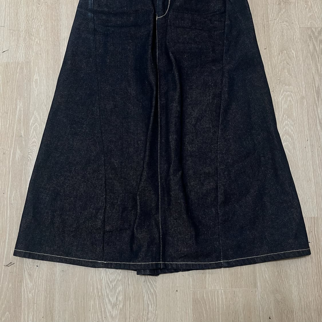 리바이스 엔지니어드진 여성 데님 롱 스커트 치마 M  상품이미지3
