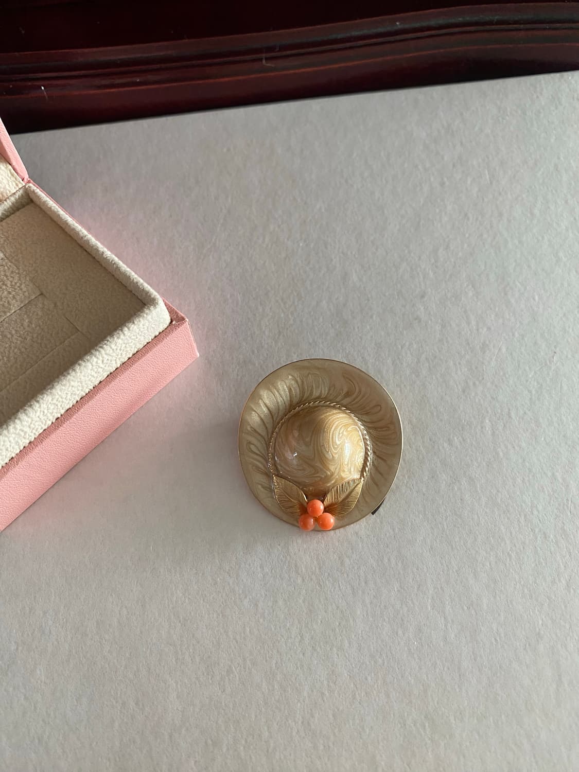 산호장식 마블 패턴 모자 브로치 겸 팬던트 상품이미지1