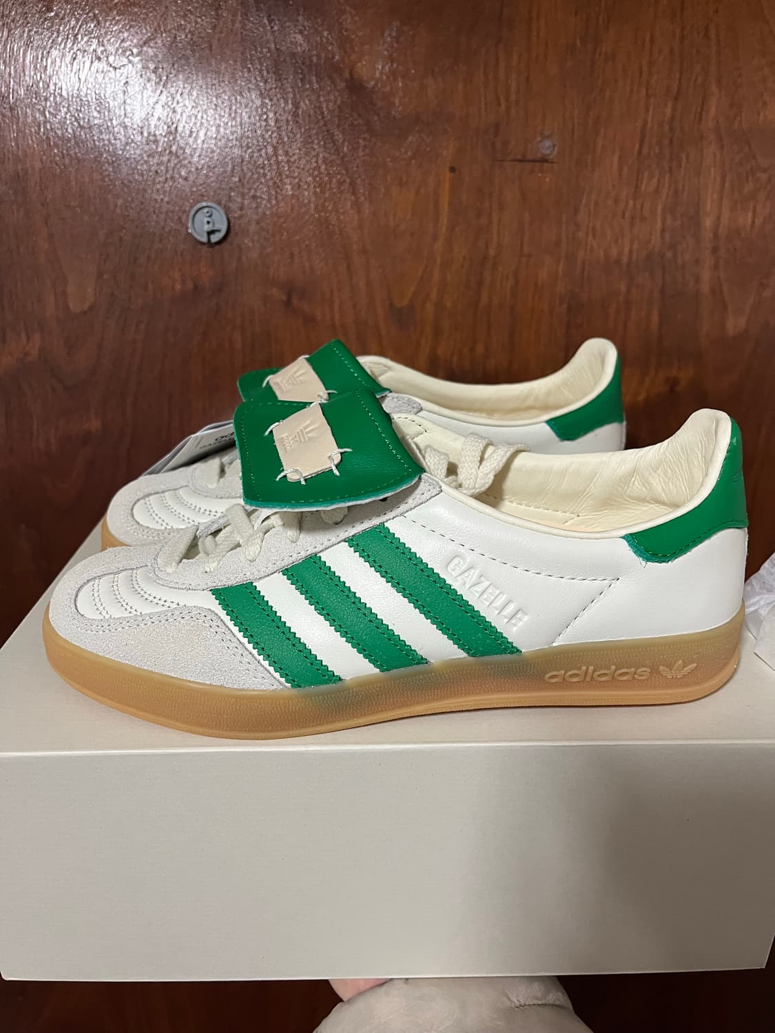 230 아디다스*풋인더스트리 인도어가젤 상품이미지1