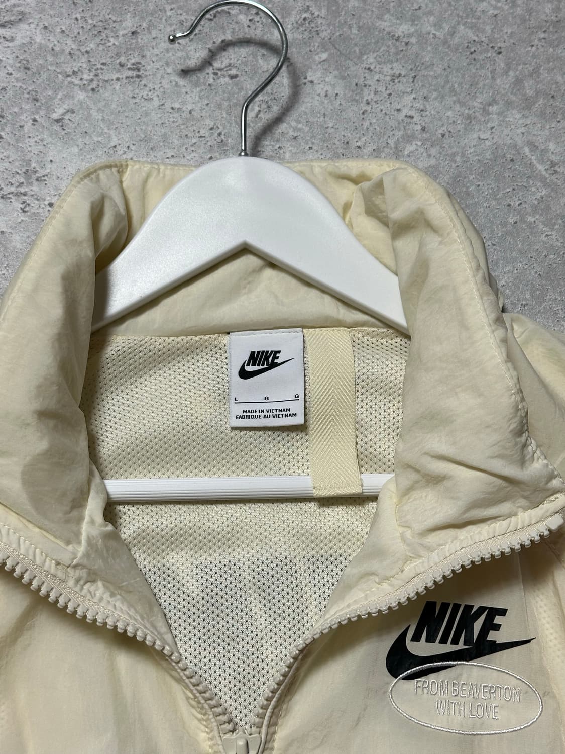 나이키 빅스우시 플라워 아이보리 바람막이 상품이미지5