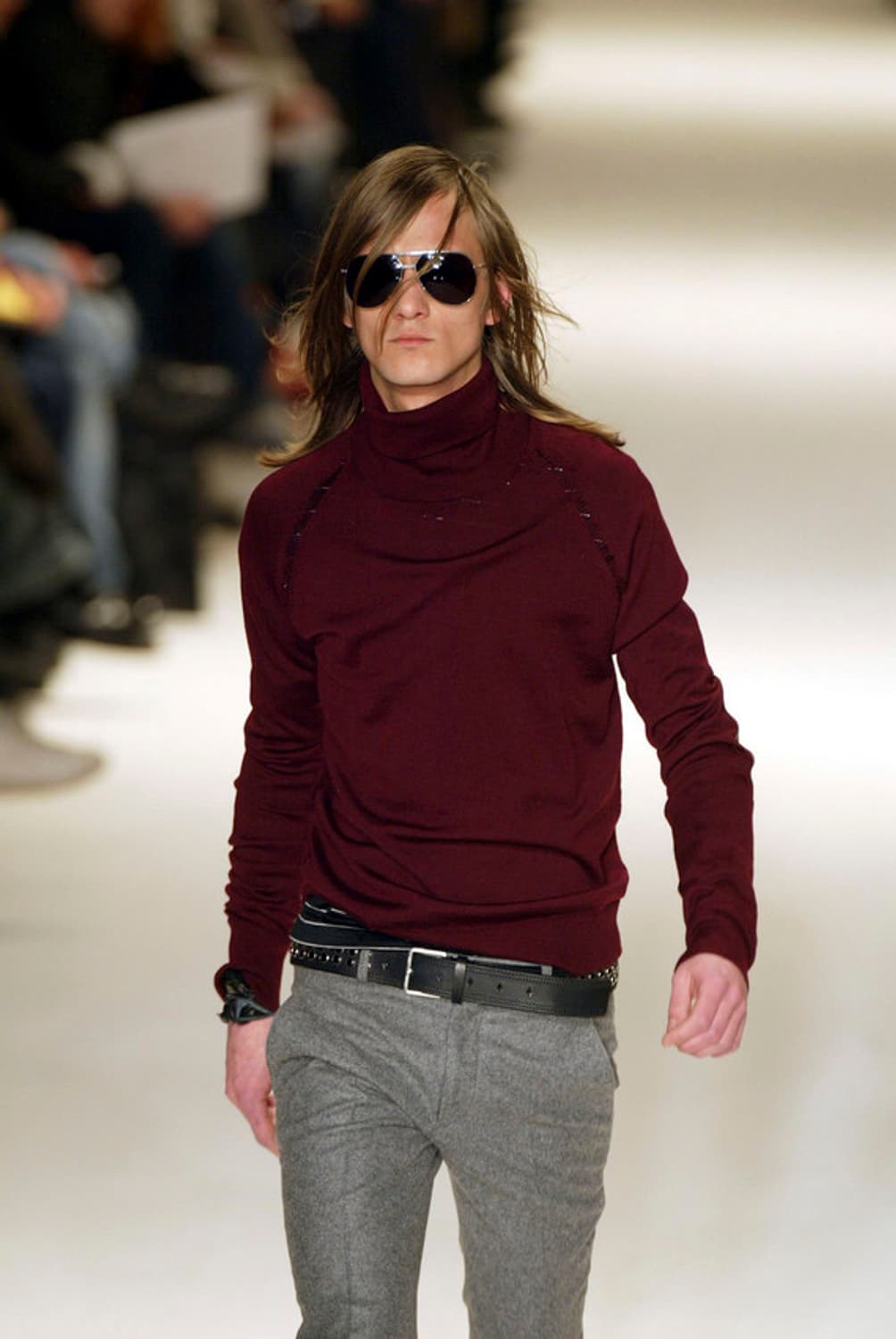 디올옴므 AW04 VOTC 엘보우 패치 디스트레스드 니트 상품이미지1