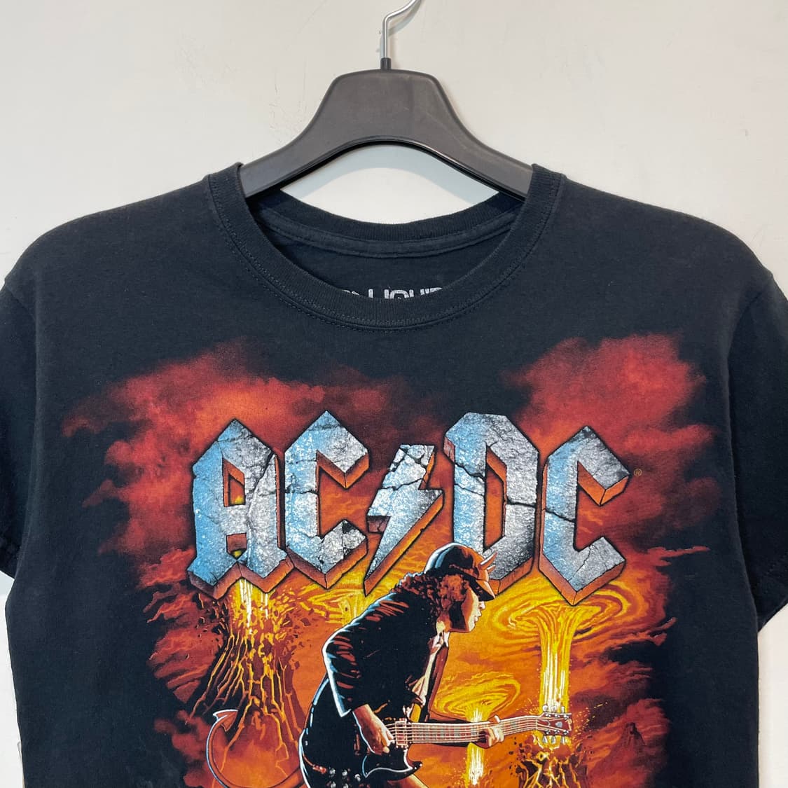 AC/DC 프린팅 반팔티셔츠 블랙 상품이미지3