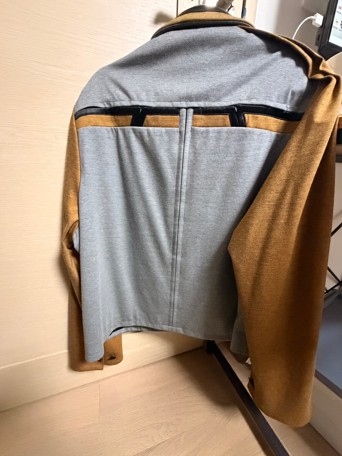 키코 코스타디노브 우고 블루종 판매합니다 상품이미지2