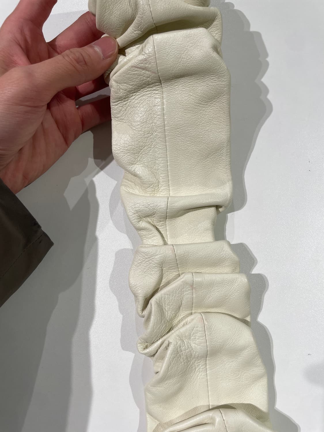 질샌더 크림 게더 레더 벨트 상품이미지8