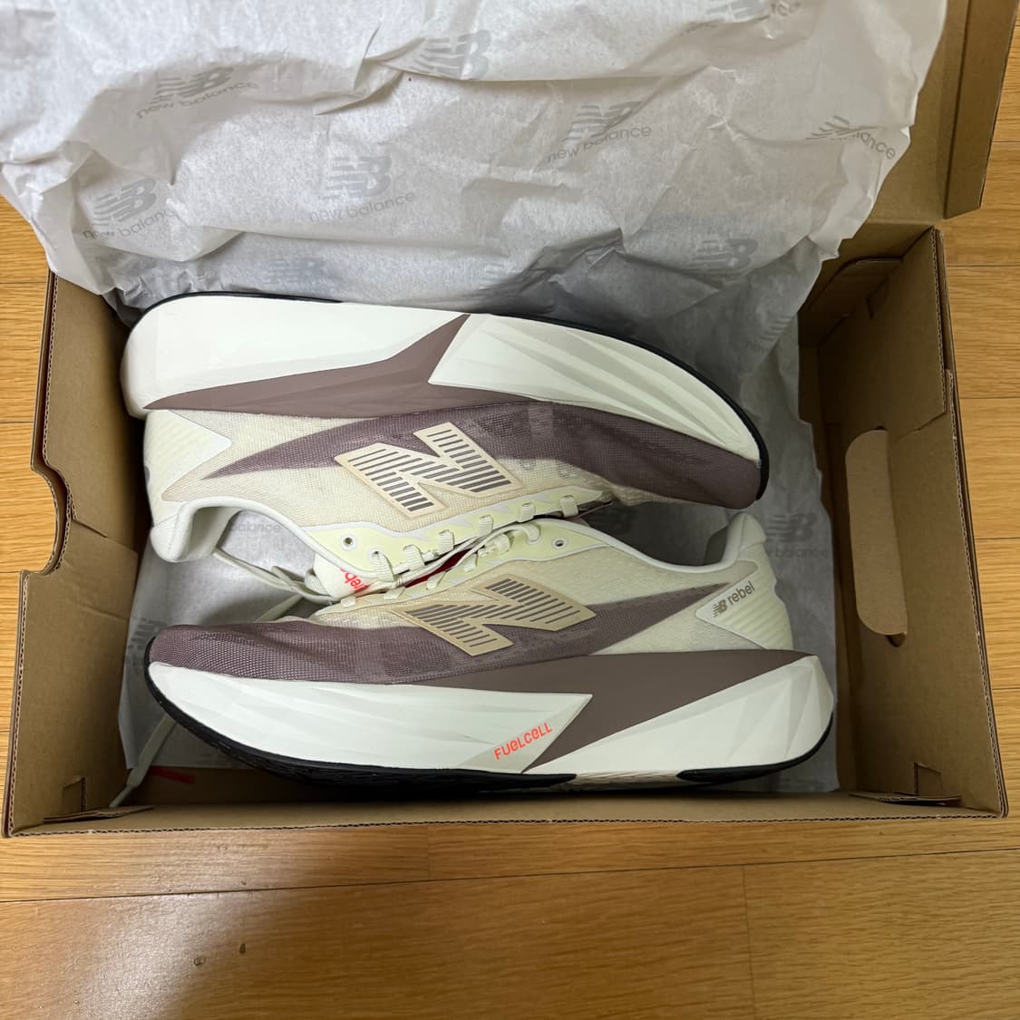 뉴발란스 퓨어셀 레벨 V5 270 D 새상품 상품이미지3