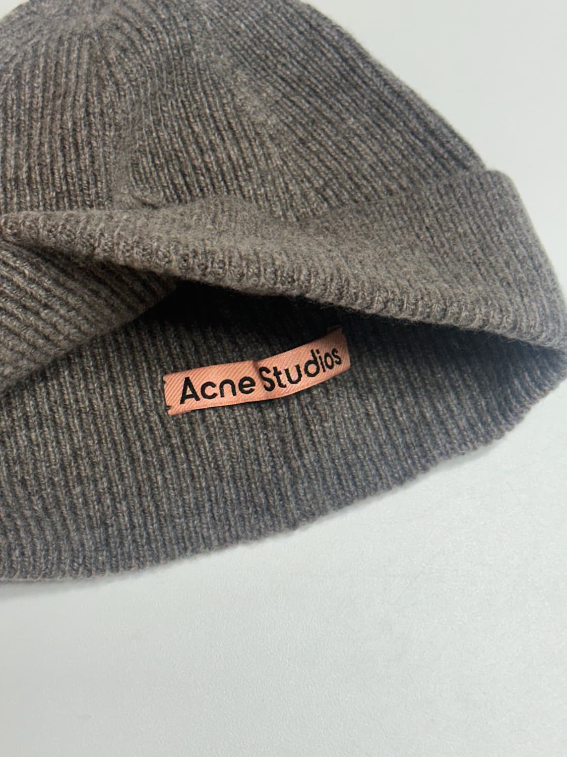 [NEW] ACNE STUDIOS 비니 Fox Grey 상품이미지3