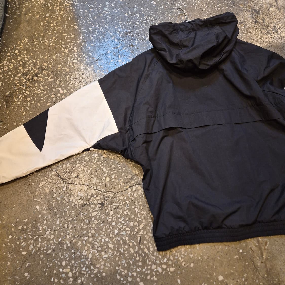 M 뉴발란스 배색 윈드브레이커  상품이미지7