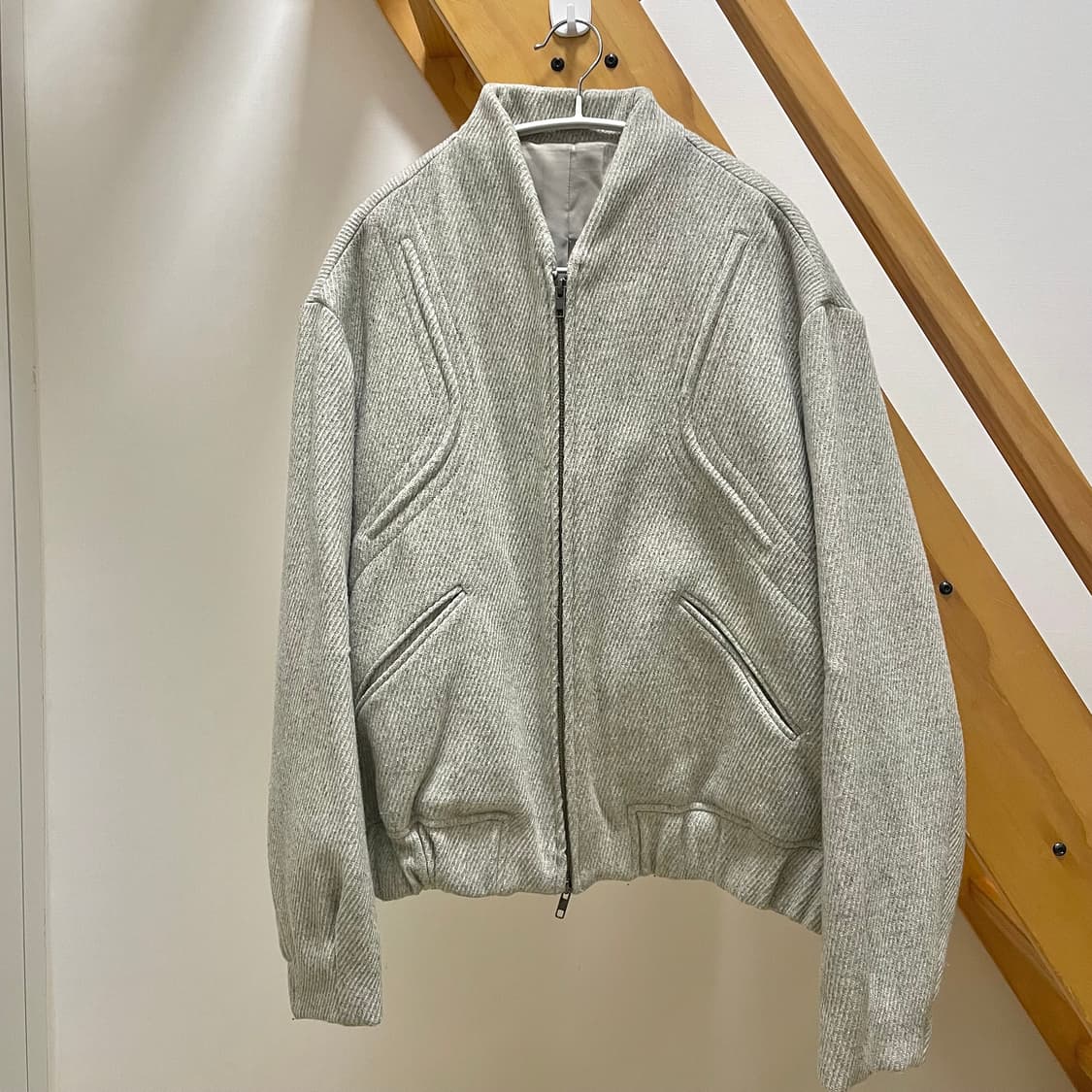 Coor 22FW 울 블렌드 커브드 패널 봄버 자켓 M  상품이미지2