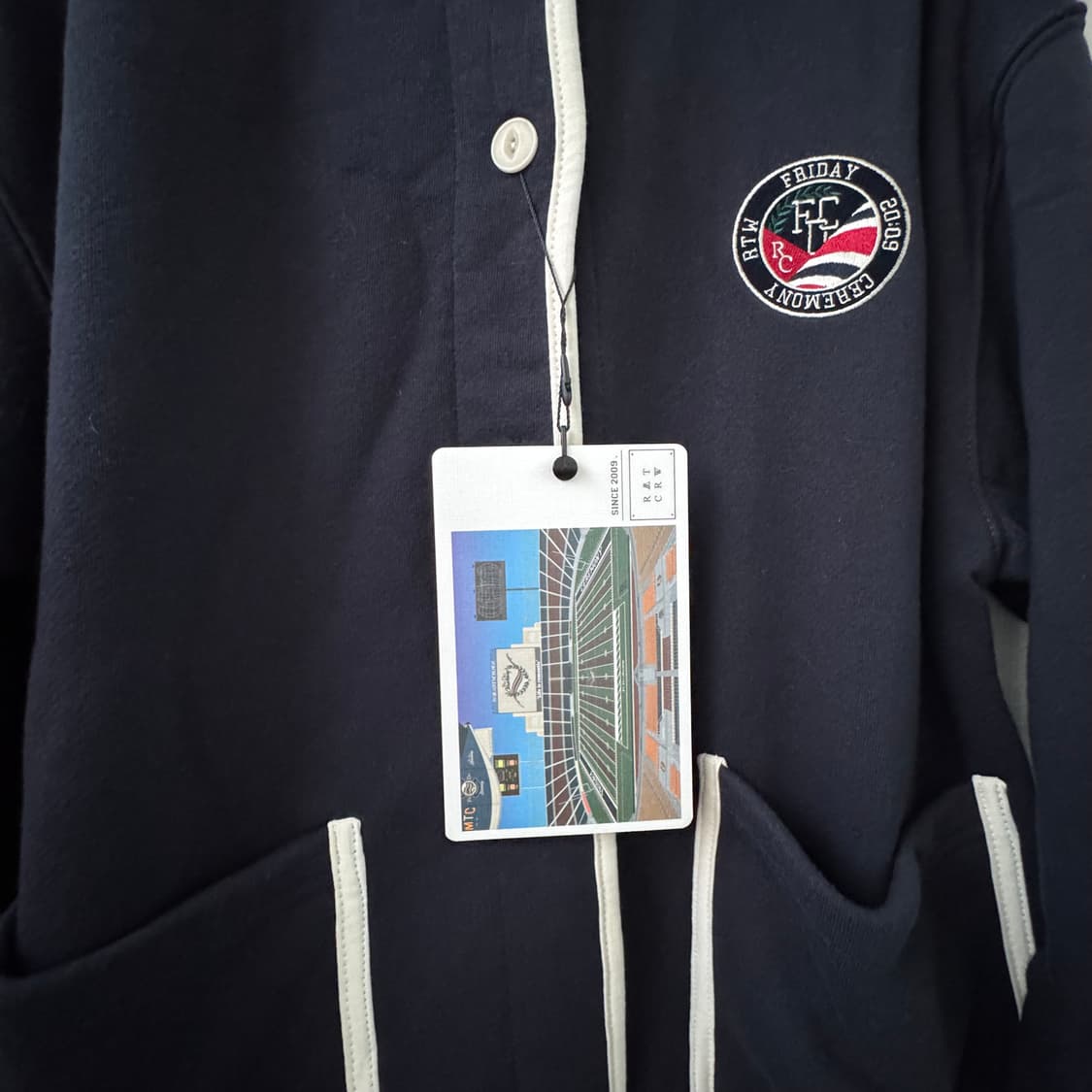 (미착용 새것)로멘틱 크라운 코튼 가디건 M 남여공용 상품이미지3