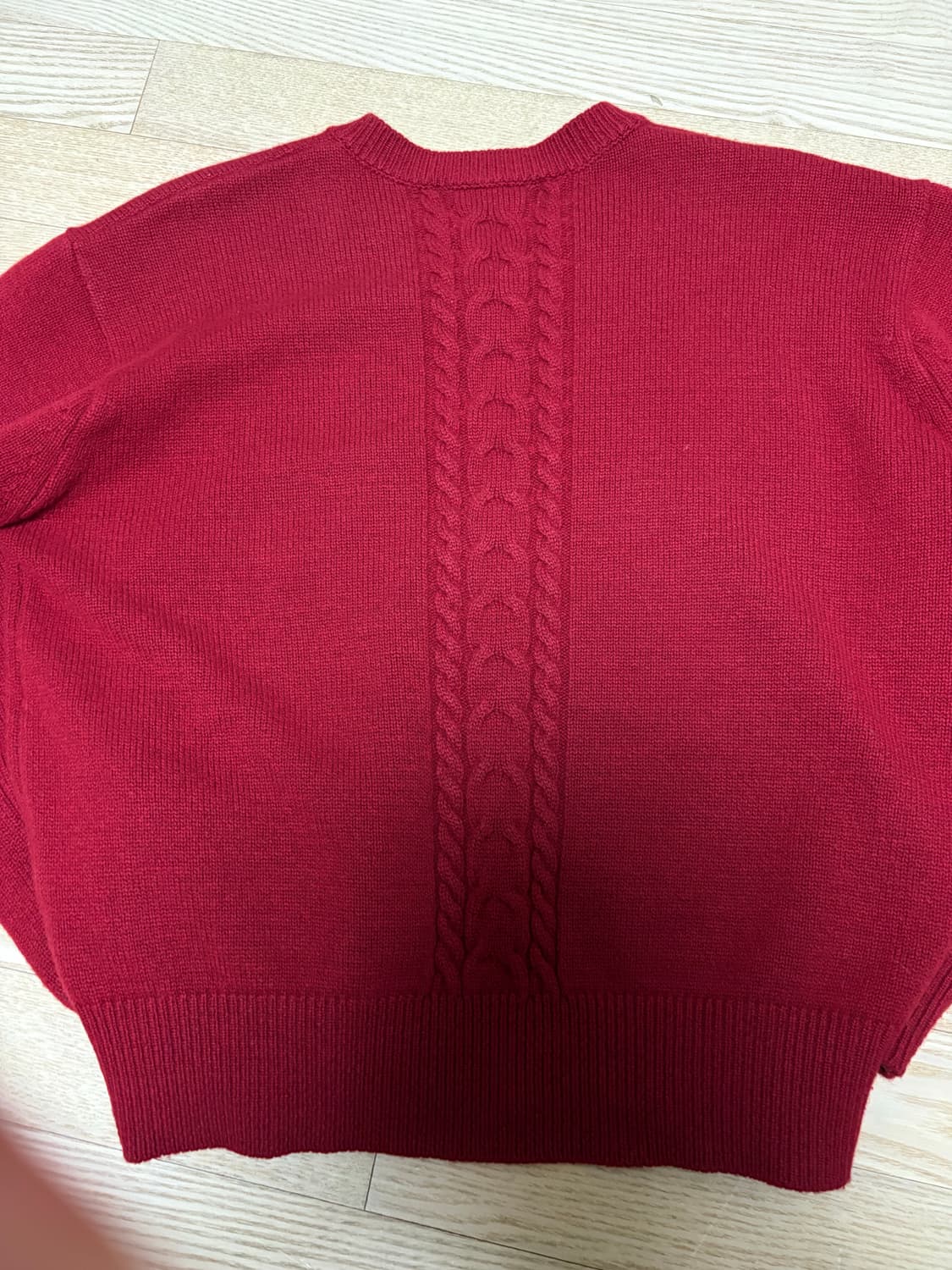 웨이비니스 브이넥 레드 (2) 상품이미지3