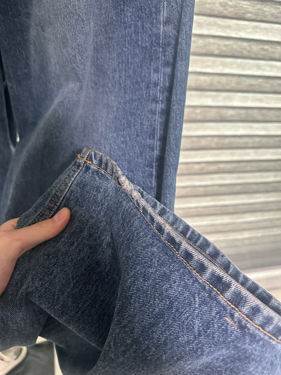 해칭룸 와이드커브진 워시드블루(3사이즈) 상품이미지3