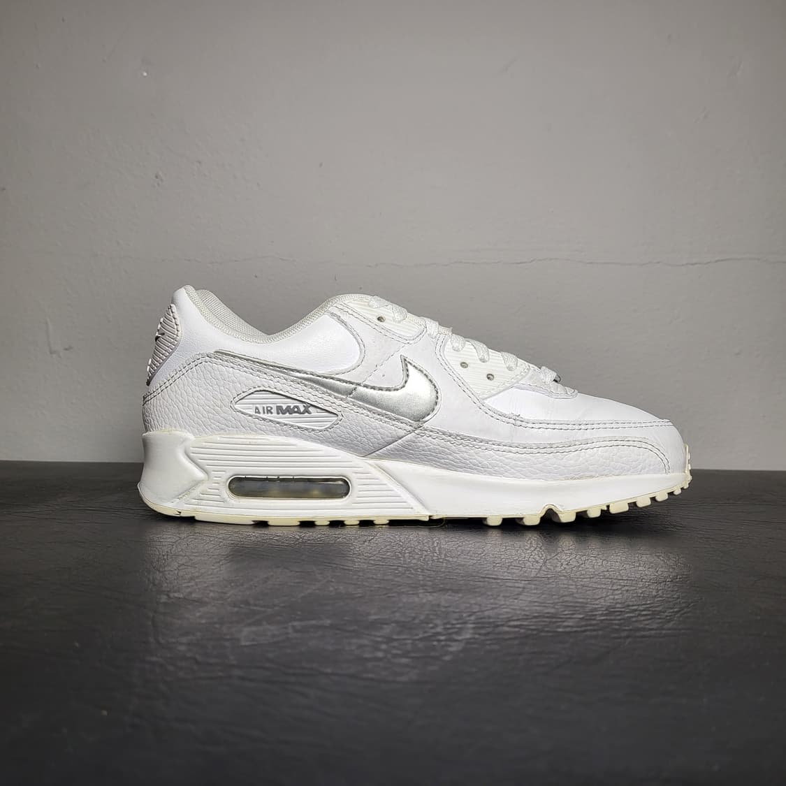 나이키 운동화 250m (정사이즈보다 작음) (전체적으로 사용감 있음) 상품이미지3