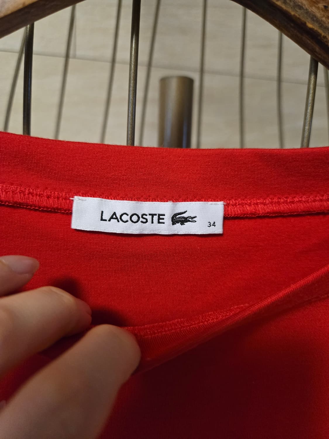 [34/90] 라코스테 여성 입술넥 반팔티 상품이미지5