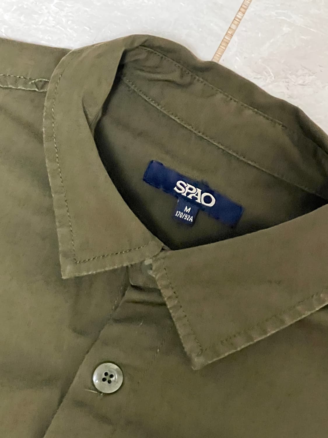 스파오 카키(국방색) 워크셔츠 상품이미지3