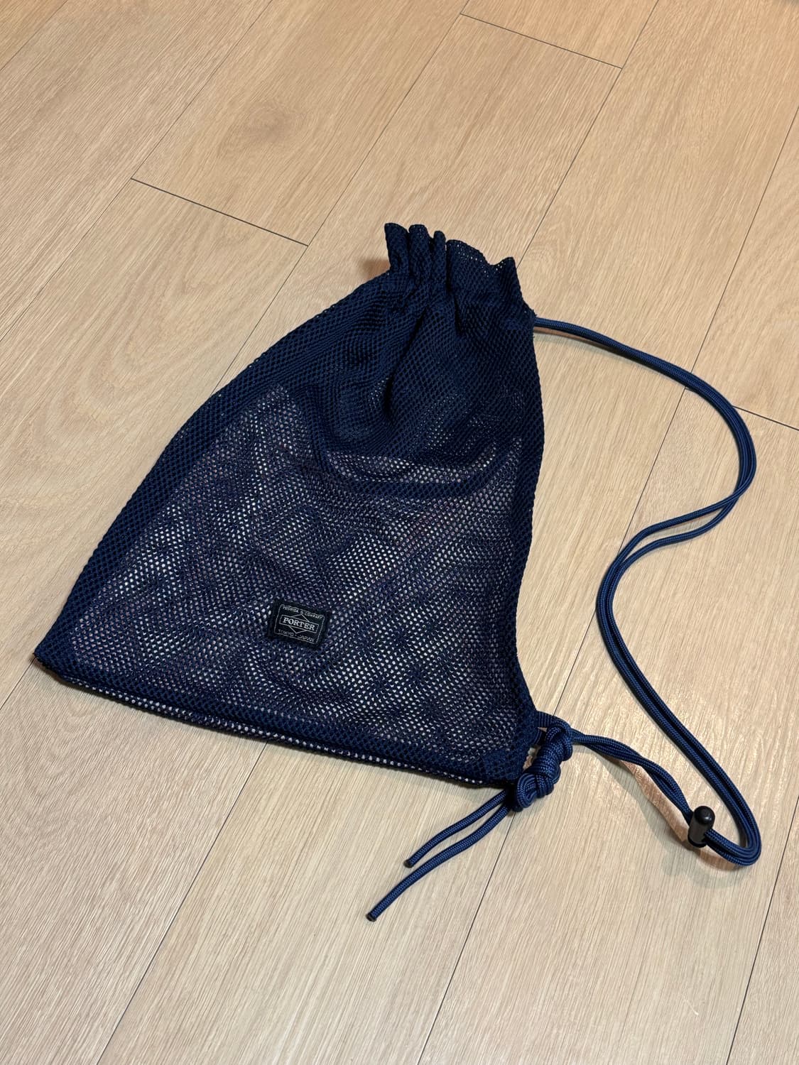 요시다포터 x 빔즈 별주 메쉬 사코슈 크로스백 네이비 핑크 상품이미지1