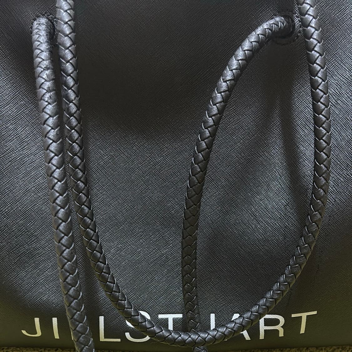 질스튜어트 하트참 블랙 라지 쇼퍼백 상품이미지4