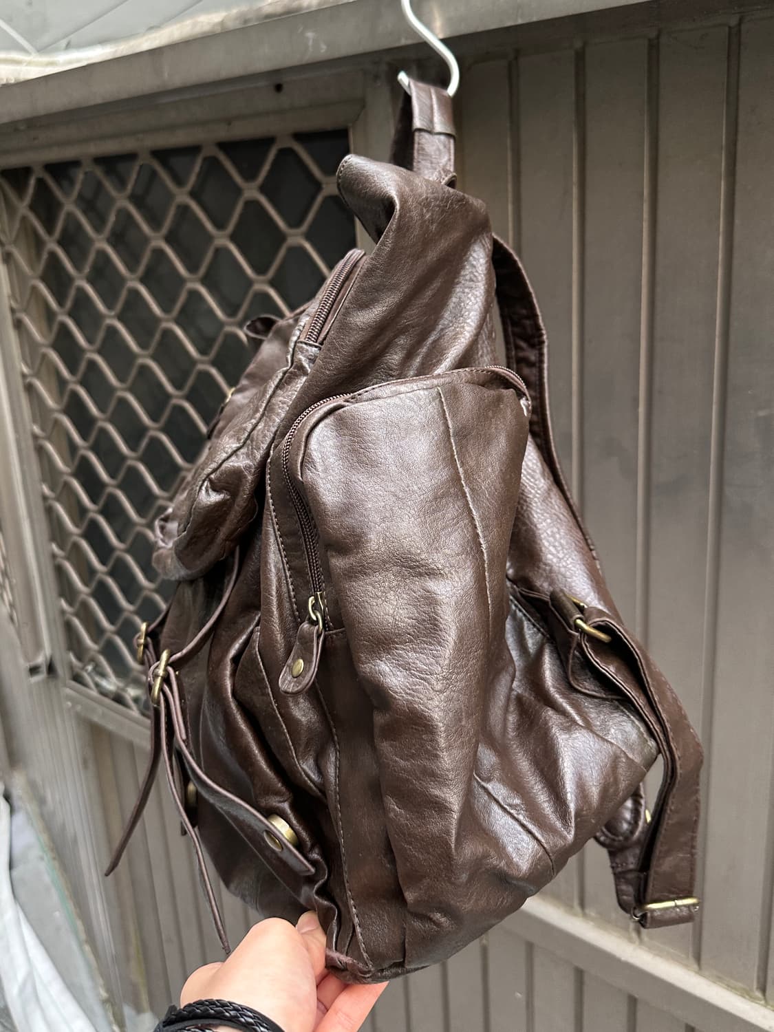 Vintage real leather multi pocket bag 상품이미지4