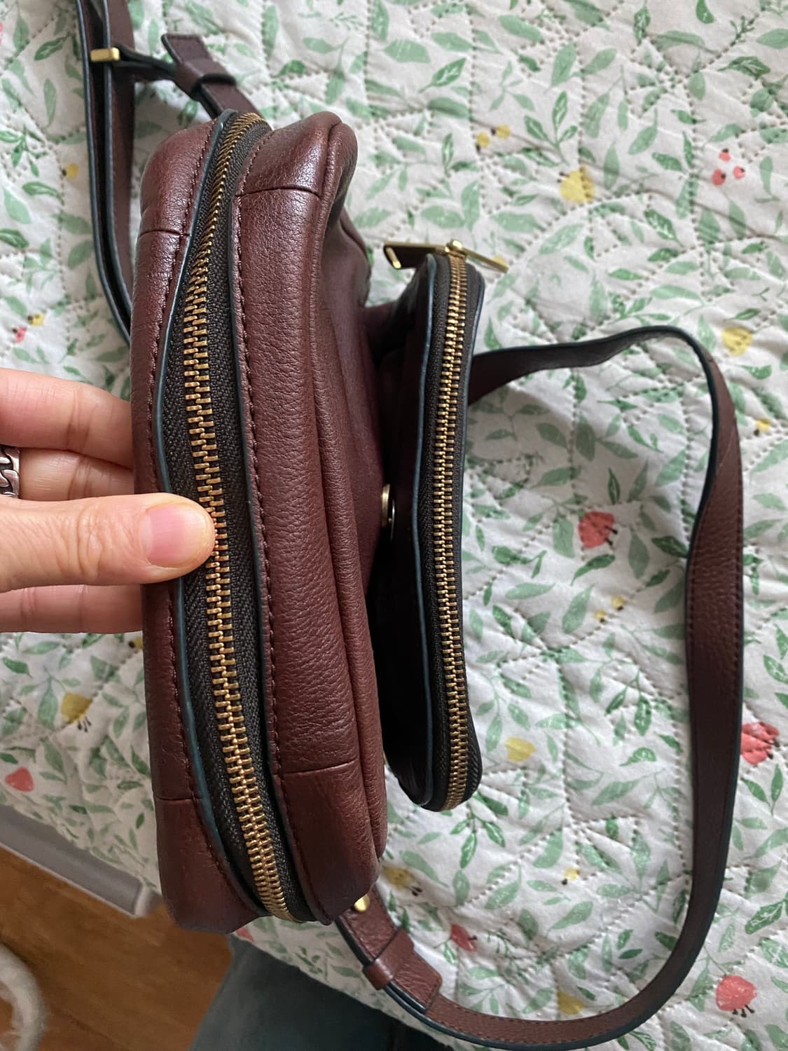 파슬 브라운 가죽 크로스백 상품이미지5