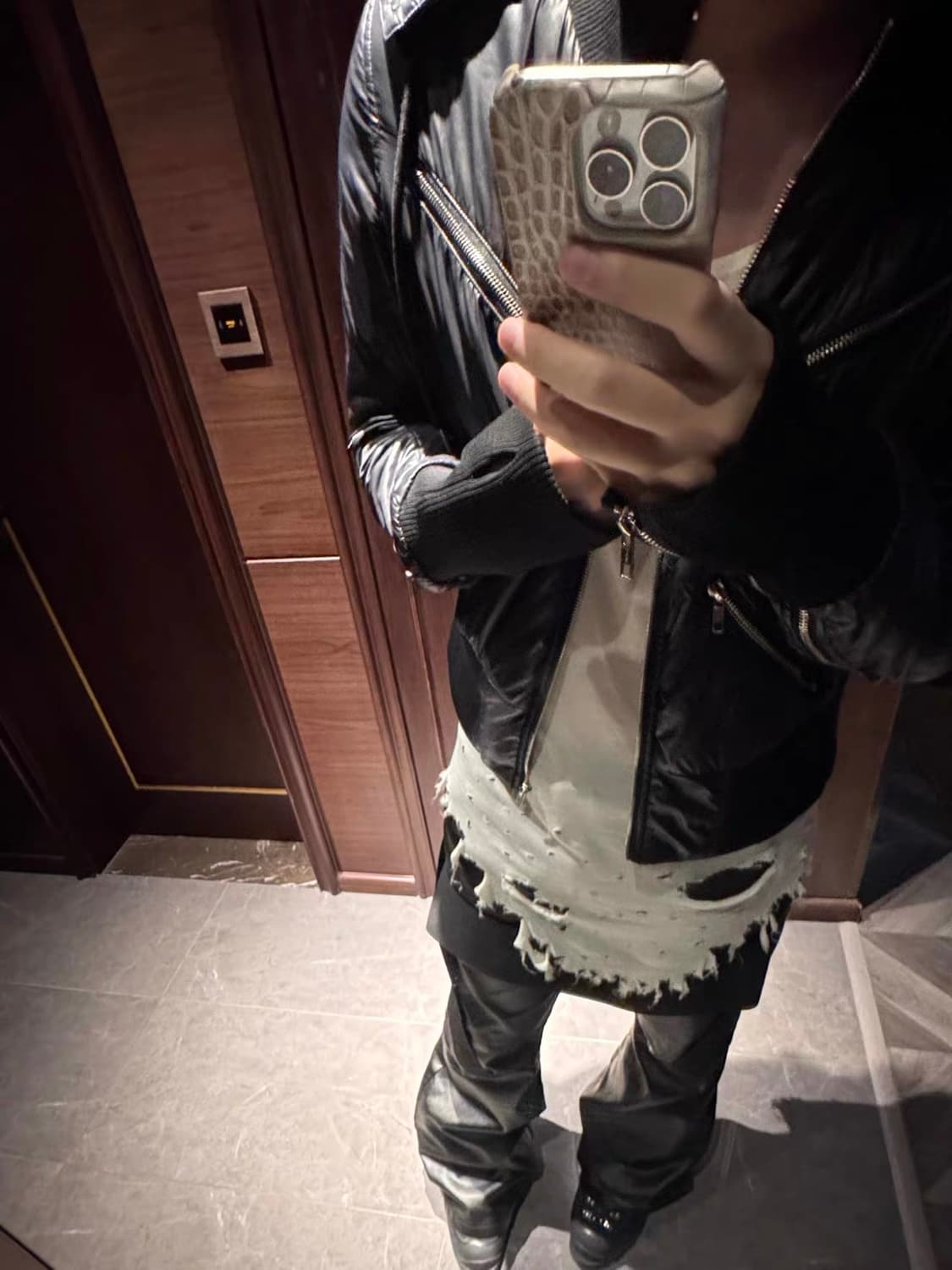 white damage sleeveless 상품이미지2