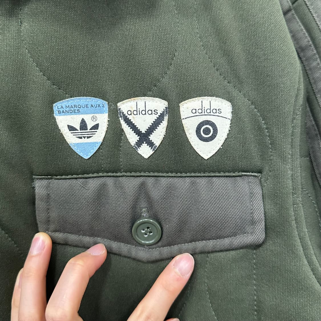 아디다스 패디드 퀄팅 트랙탑 상품이미지4