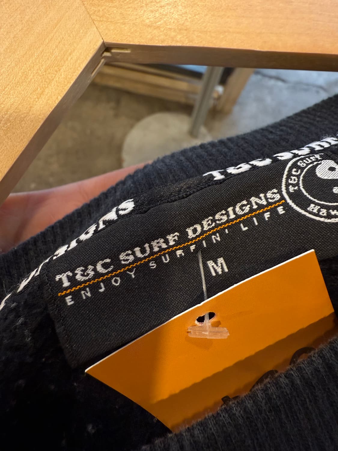 T&C 서프 디자인 블랙 맨투맨 상품이미지3