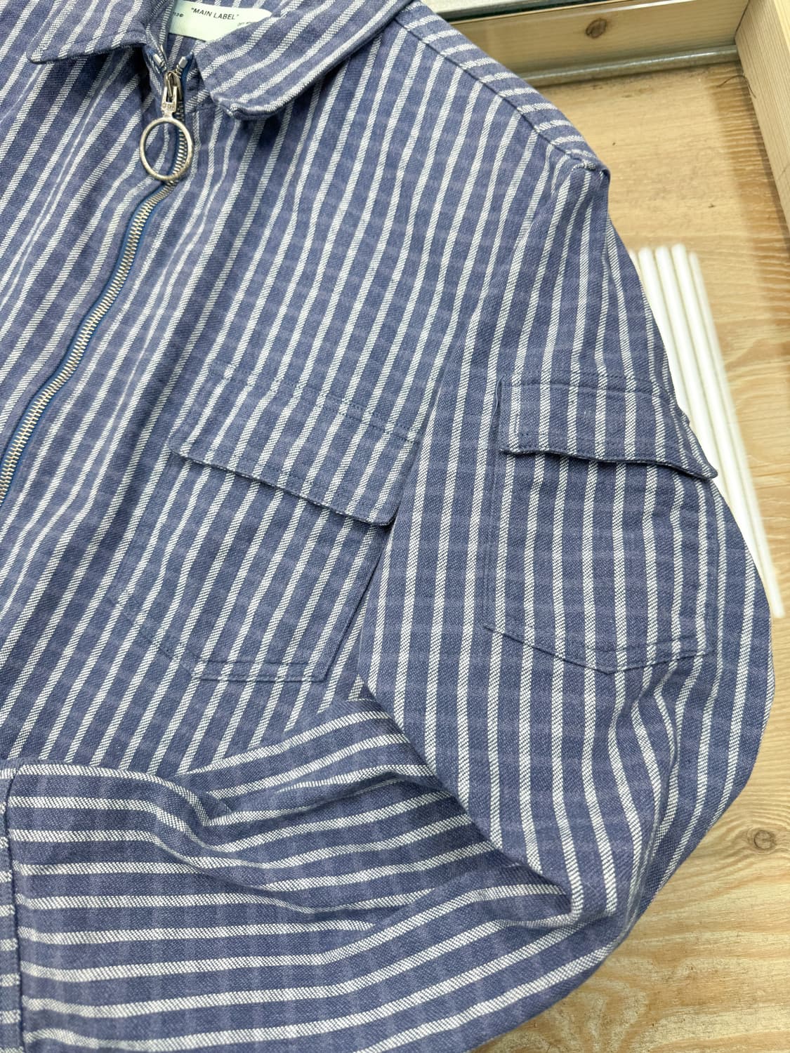 오프화이트 19s/s 다이애그 스트라이프 스컬 집 셔츠 상품이미지4