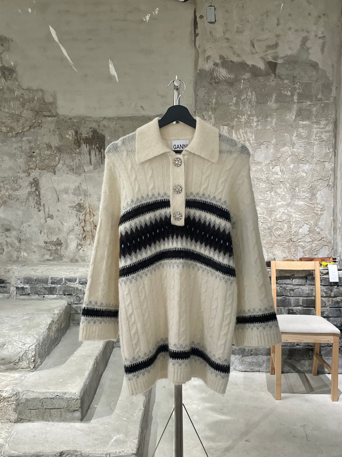 가니 아이보리 노르딕 알파카 울 케이블 니트 상품이미지1