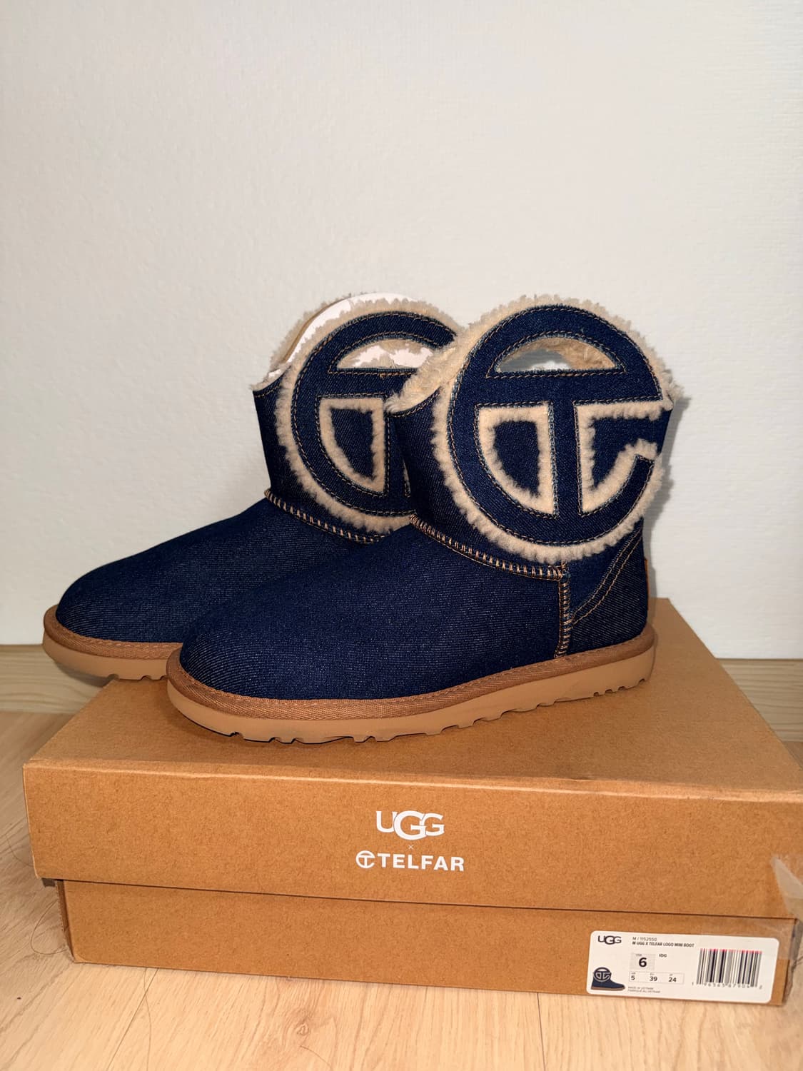 UGG x 텔파 로고 미니 부츠 데님 상품이미지1