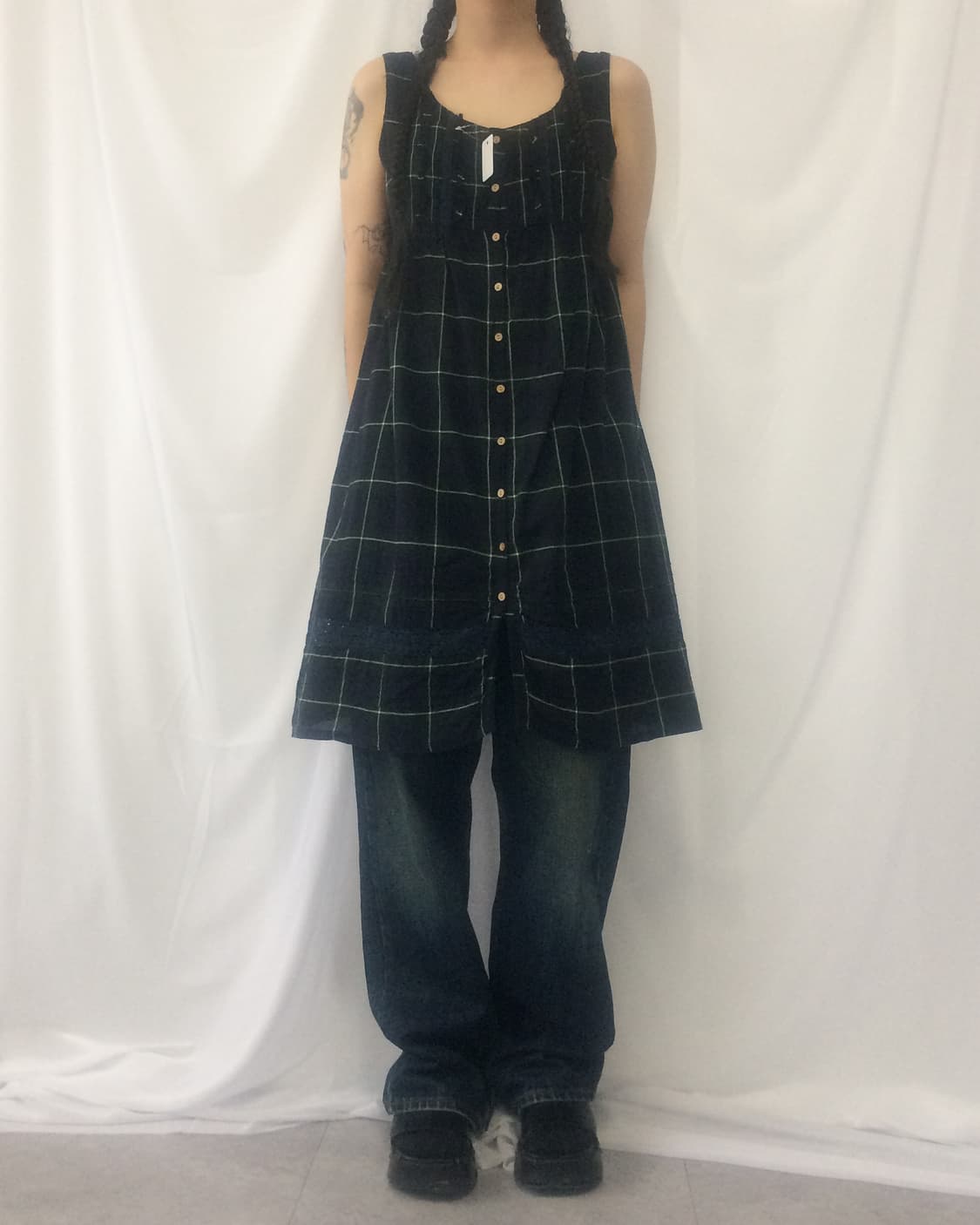 Button point check pattern sleevelss 상품이미지1