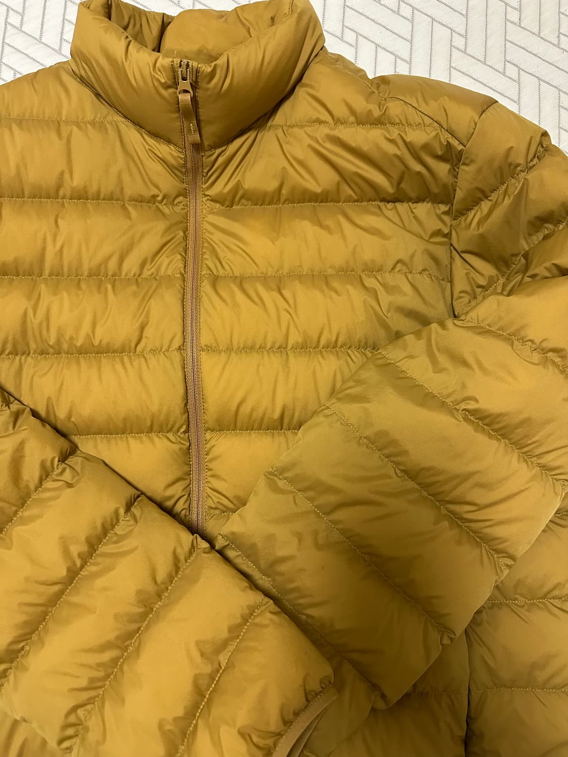 유니클로 울트라 라이트 다운 패딩 L 상품이미지6